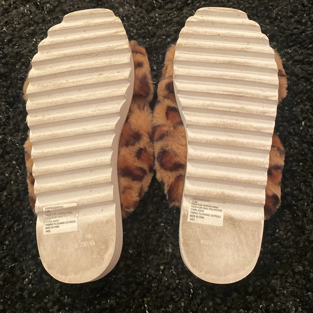 Slip-On Platform Leopard Print Sandals Slippers Size 8.5 - Picture 4 of 4